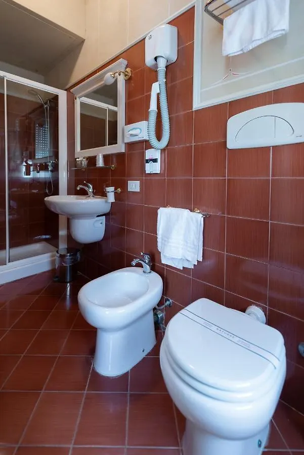 Hotel Gennarino Livorno 3*,  Italy